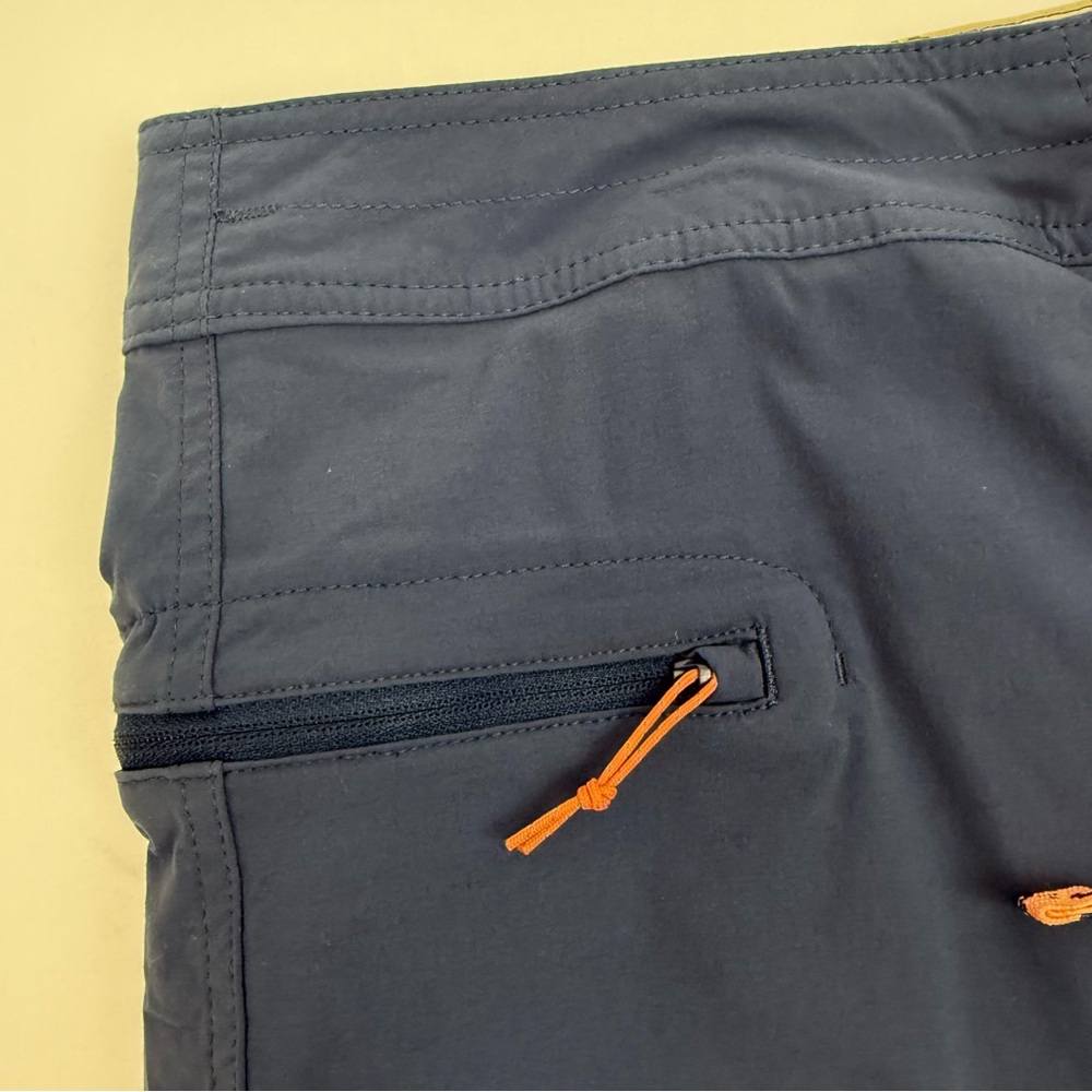 Patagonia Men’s Stretch Wavefarer® Boardshorts
21” Stone Blue - Picture 6 of 10